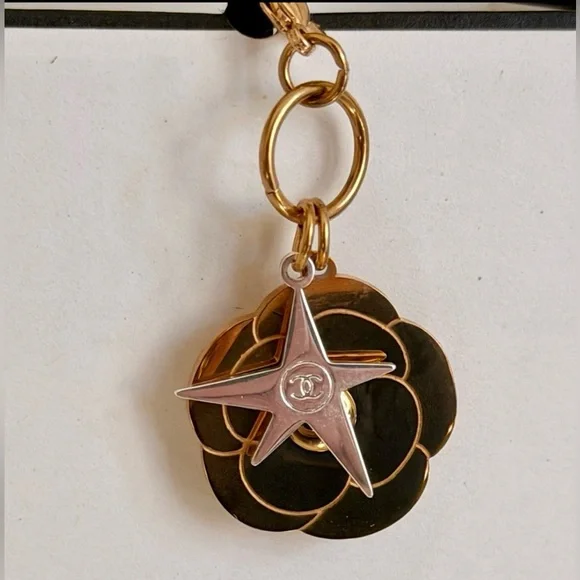 CHANEL Gold ⭐️ STAR AND CAMELIA Keychain CHARM PICK ONE 1️⃣ - Picture 11 of 15